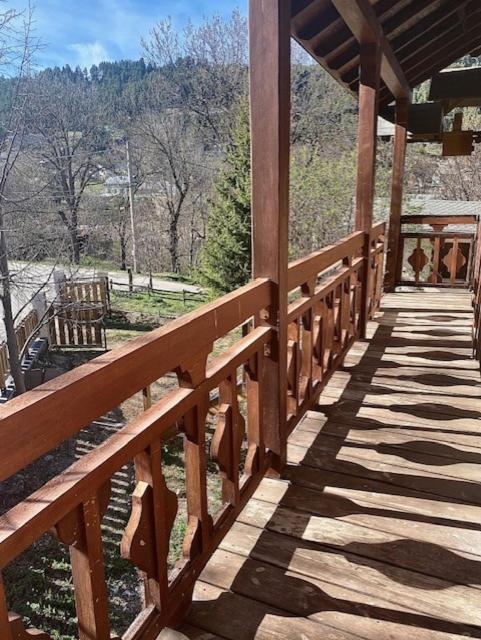 Appartement Avec Vue Et Jardin ฟอร์มิเกรส์ ภายนอก รูปภาพ